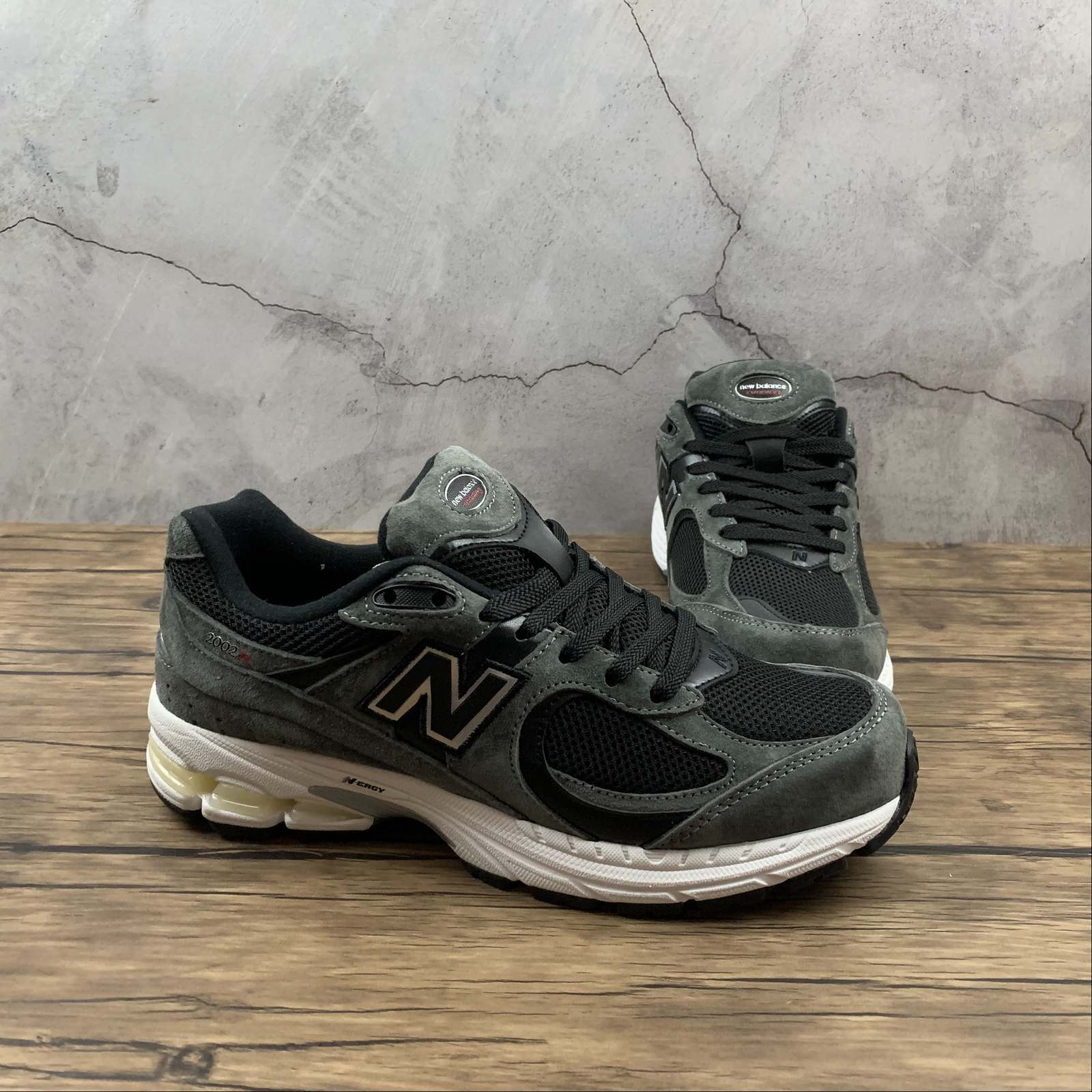 Replica New Balance Shoe New Balance NB2002  ML2002RB  36 36.5 37 38 38.5 39 40