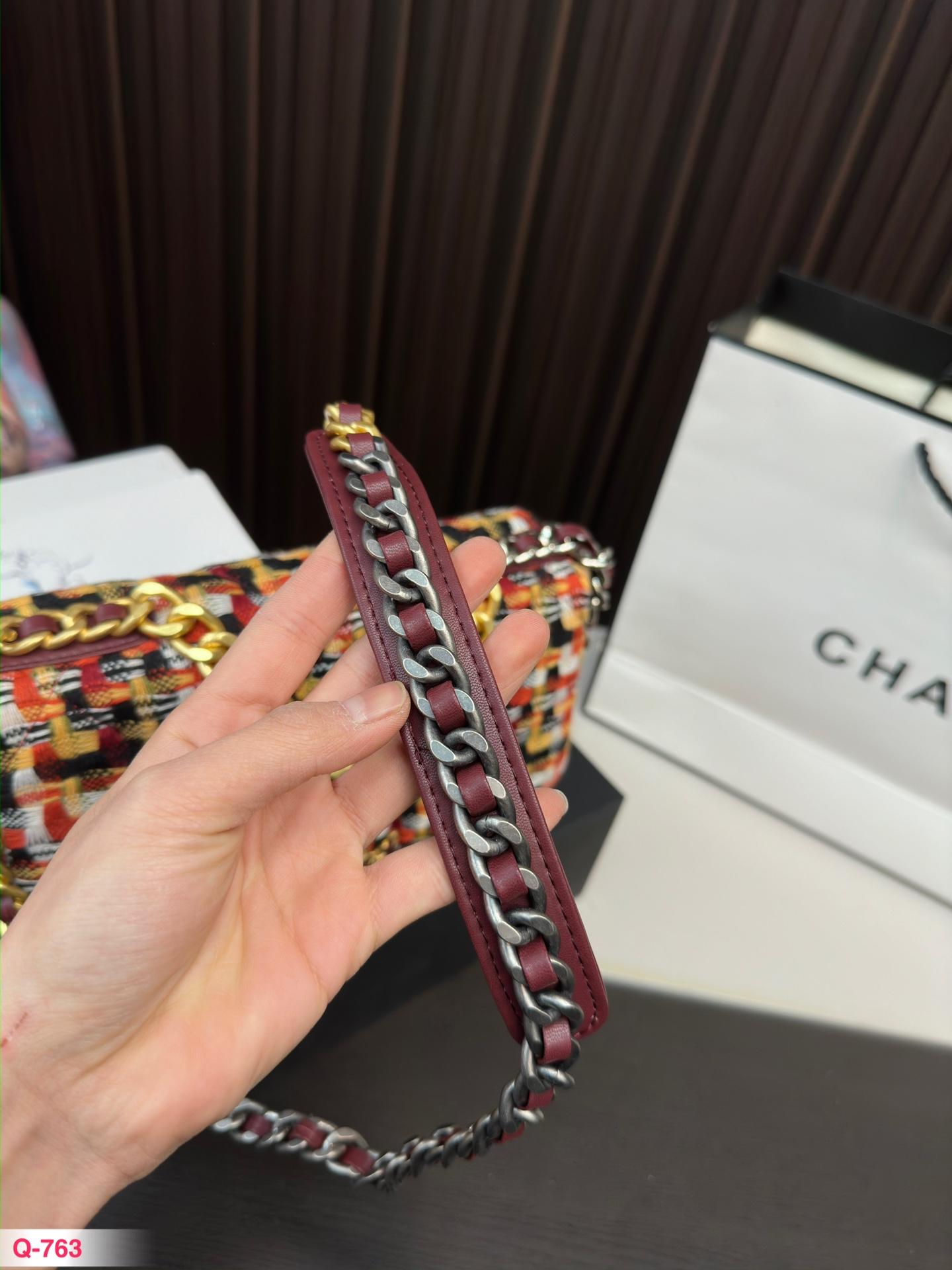 Replica Chanel Bag 17*25CM