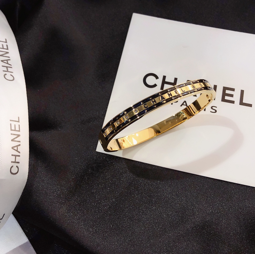 Replica CHANEL Bangle