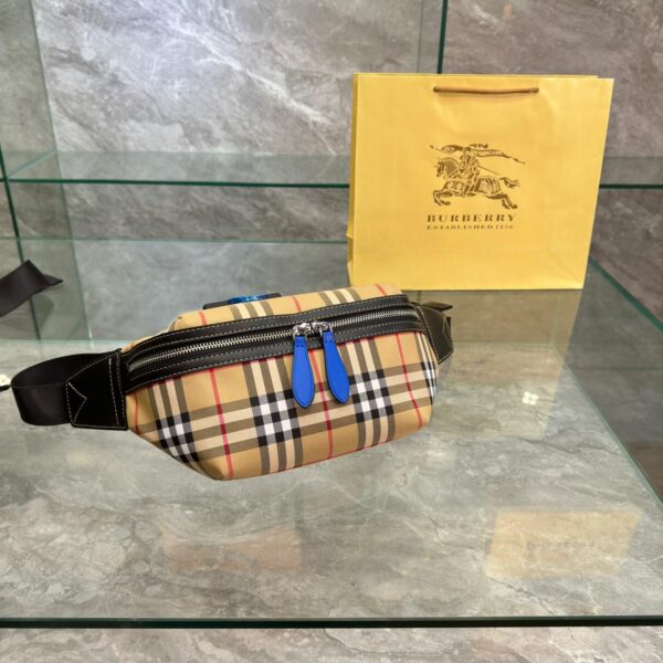 Replica Burberry Bag 30*15CM