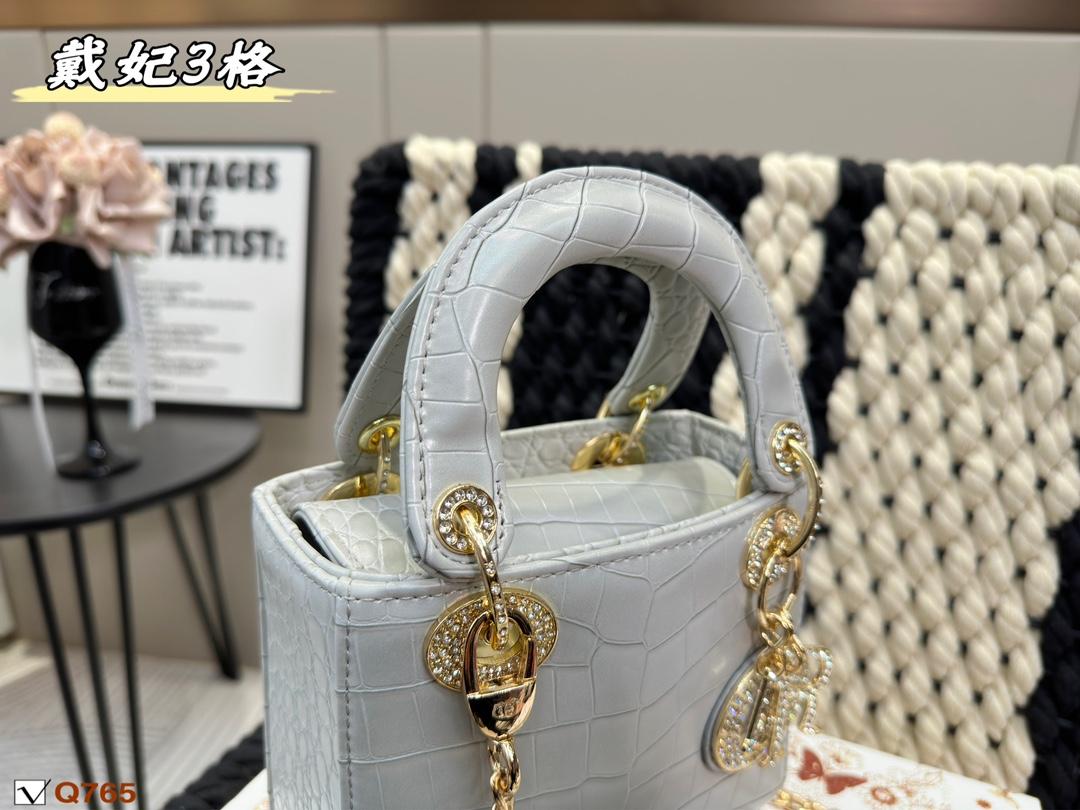 Replica Dior Bag  17CM