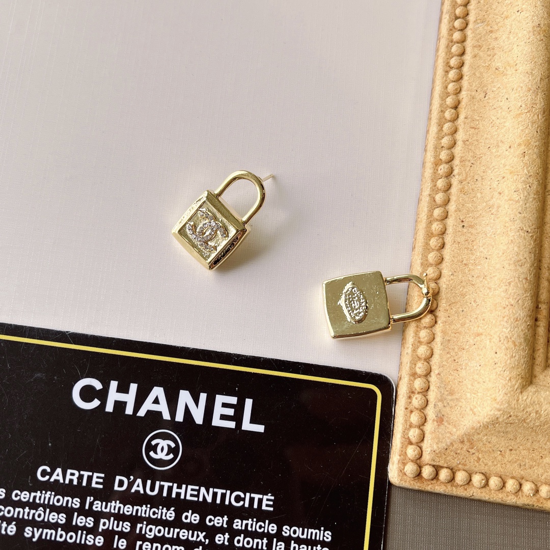 Replica CHANEL Earring