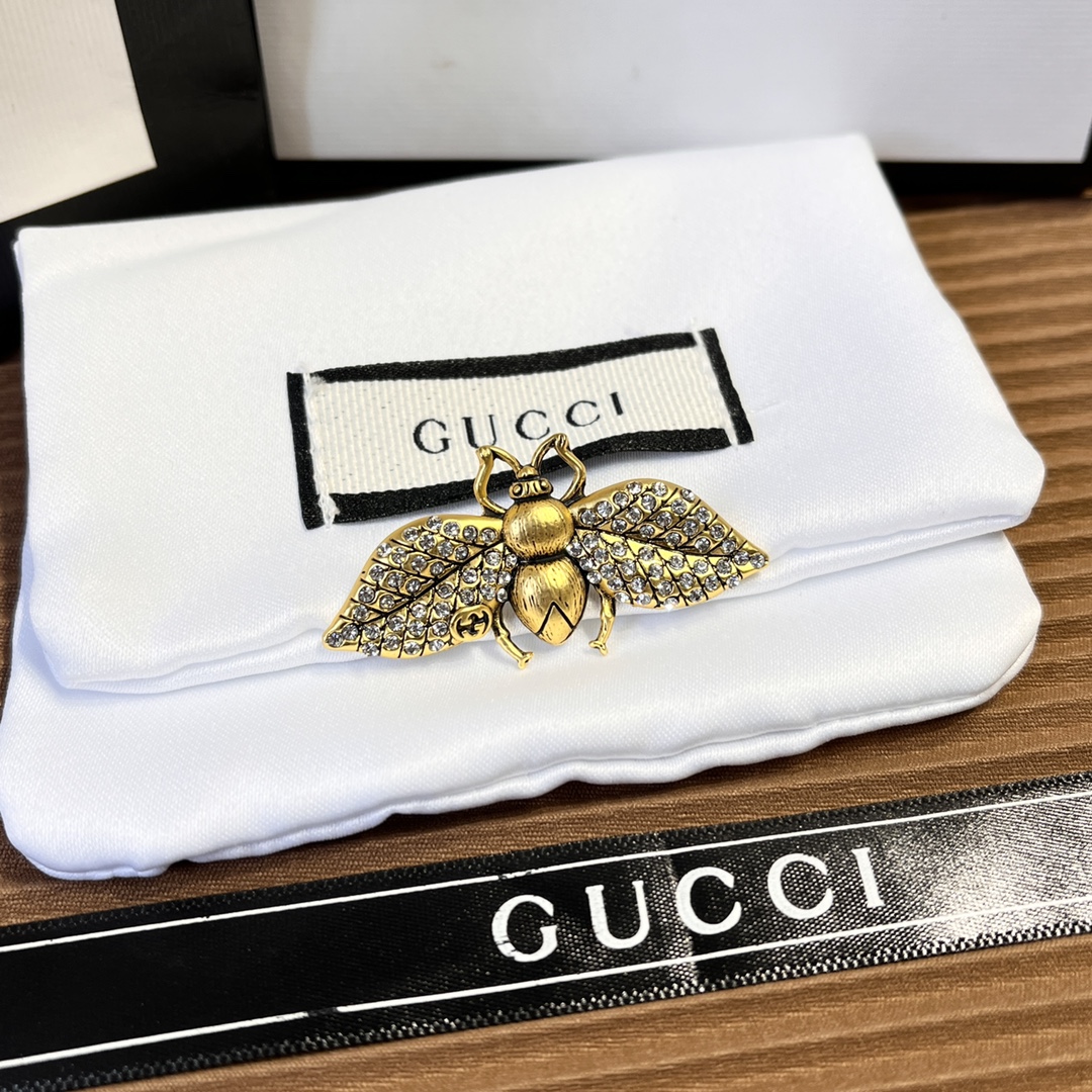Replica GUCCI Brooch