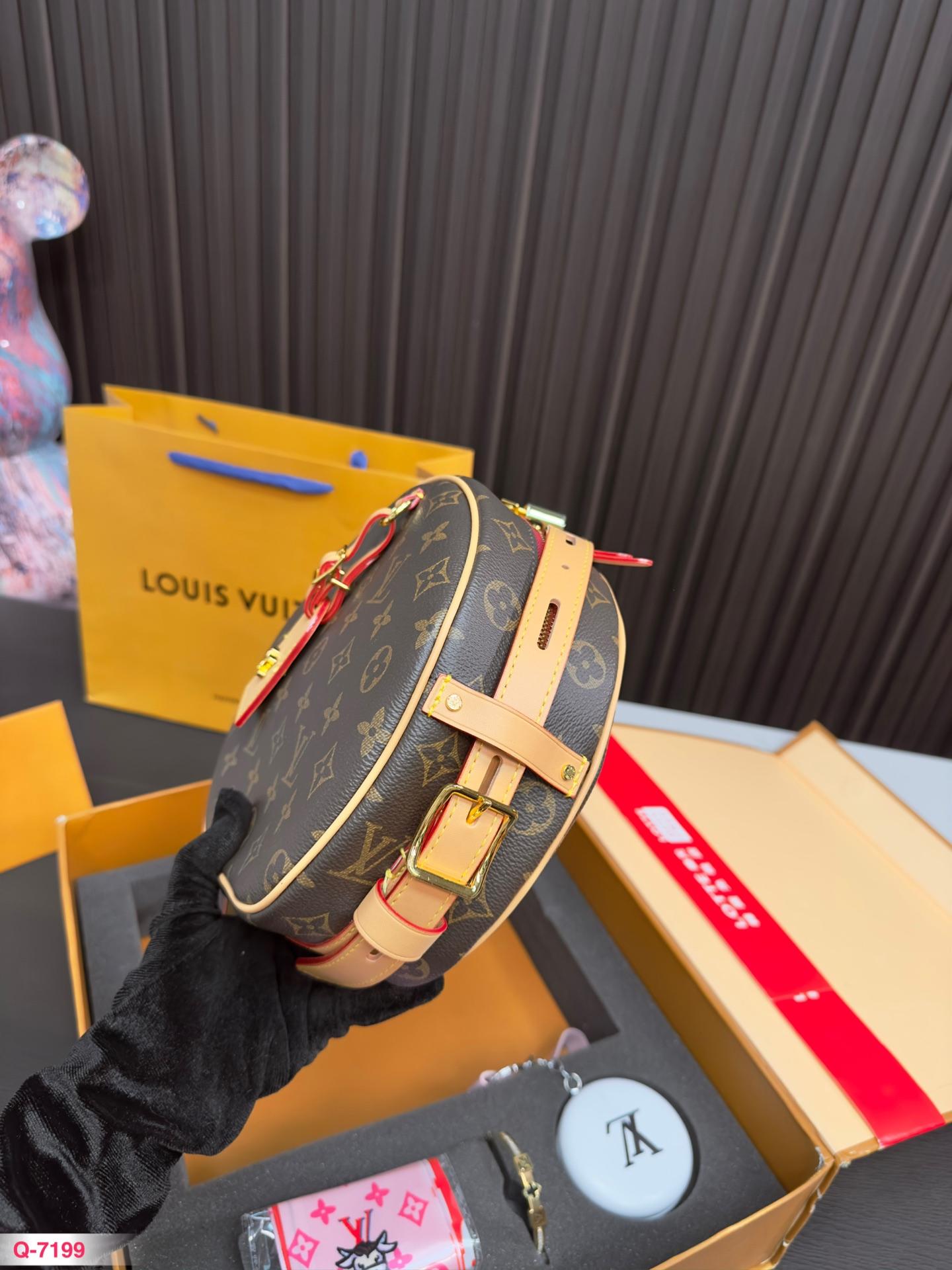 Replica Louis Vuitton Bag set 21*19CM