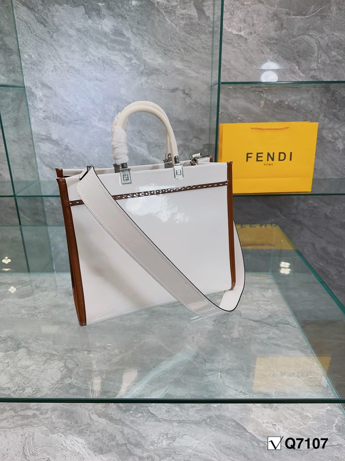 Replica Fendi Bag 35*28CM