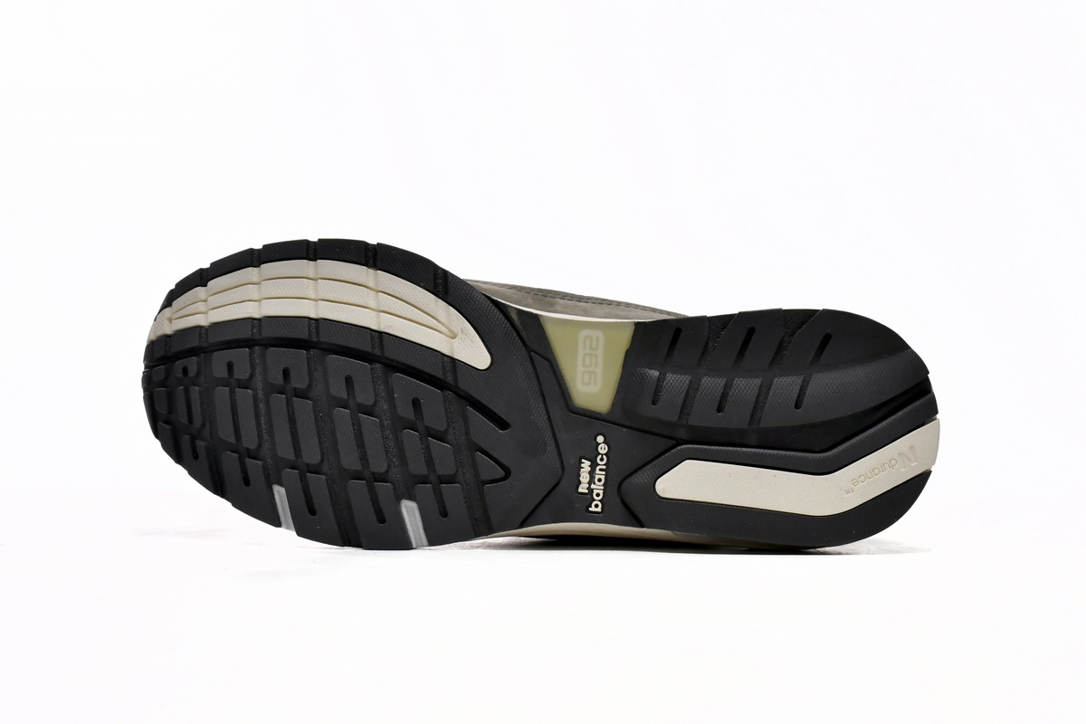 Replica New Balance Shoe M992J2 JJJJound x New Balance 992 Grey