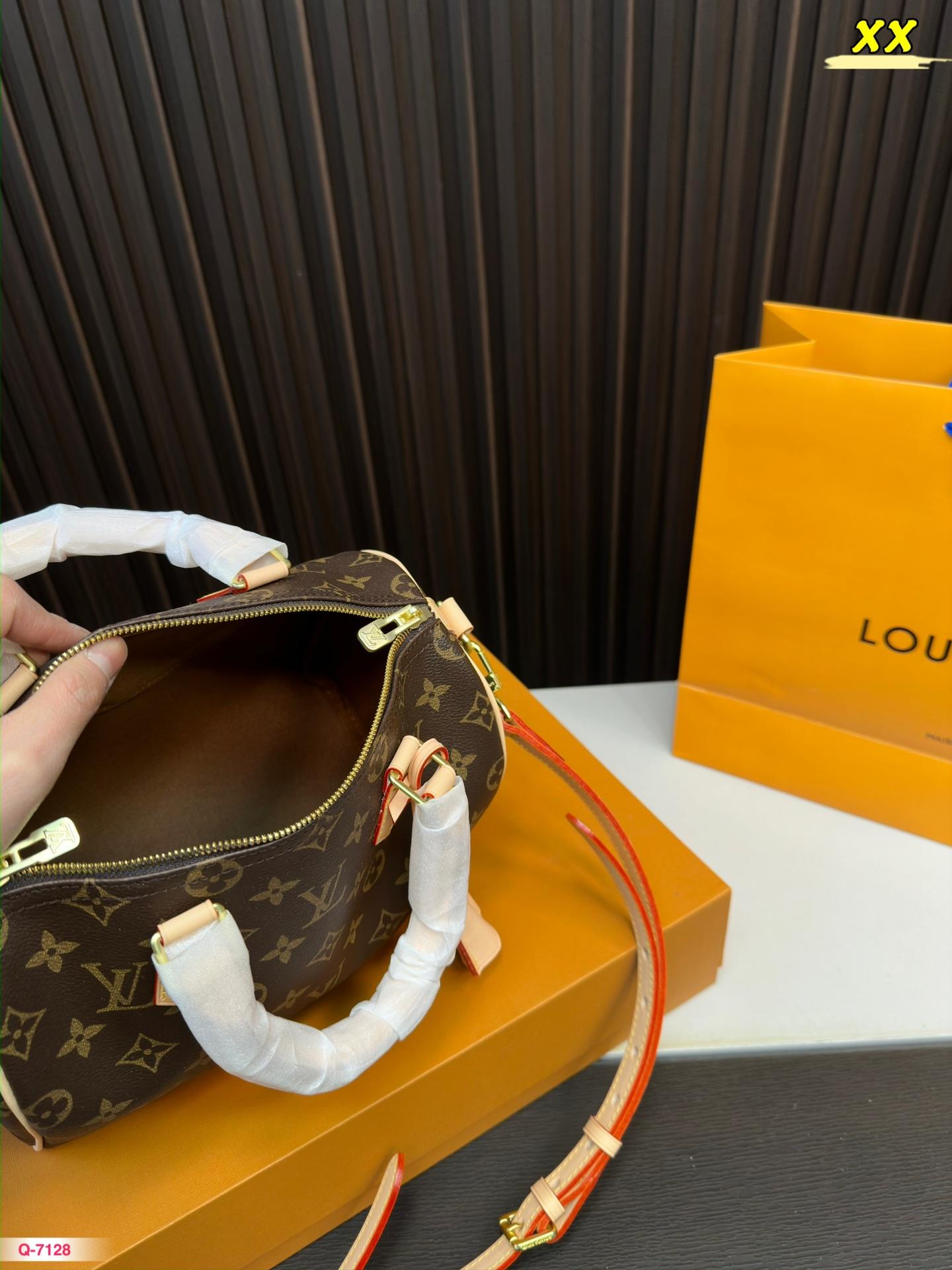 Replica Louis Vuitton Bag 20*25CM
