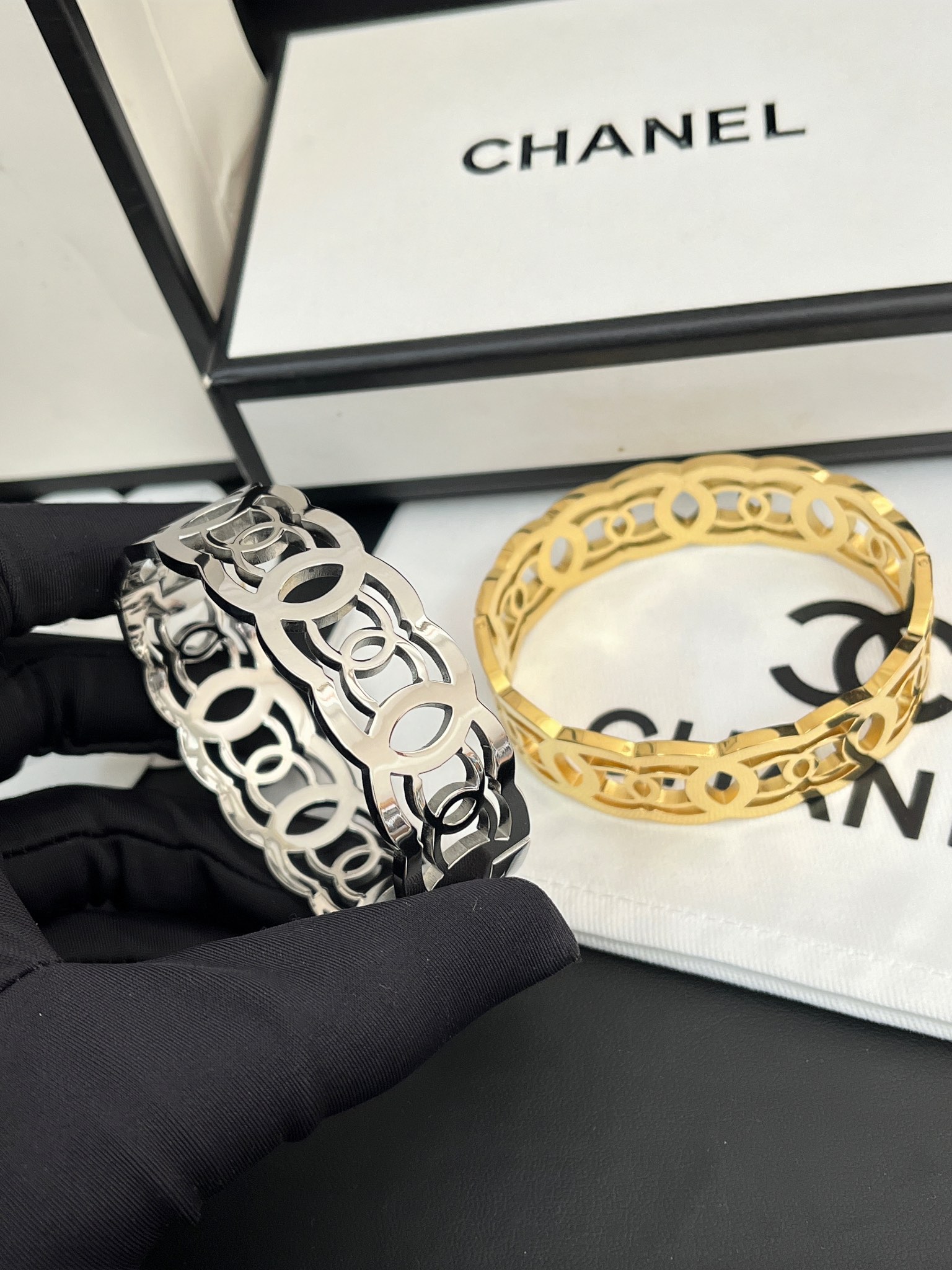 Replica CHANEL Bangle