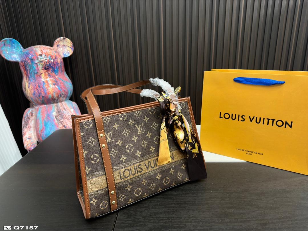 Replica Louis Vuitton Bag 32*22CM