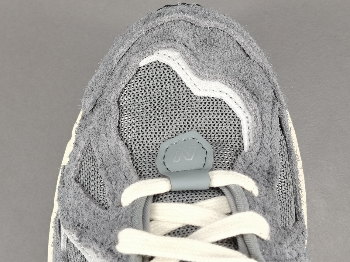 Replica New Balance Shoe New Balance 1906R M1906DA 36 37 37.5 38 38.5 39.5 40 40.5 41.5 42 42.5 43 …