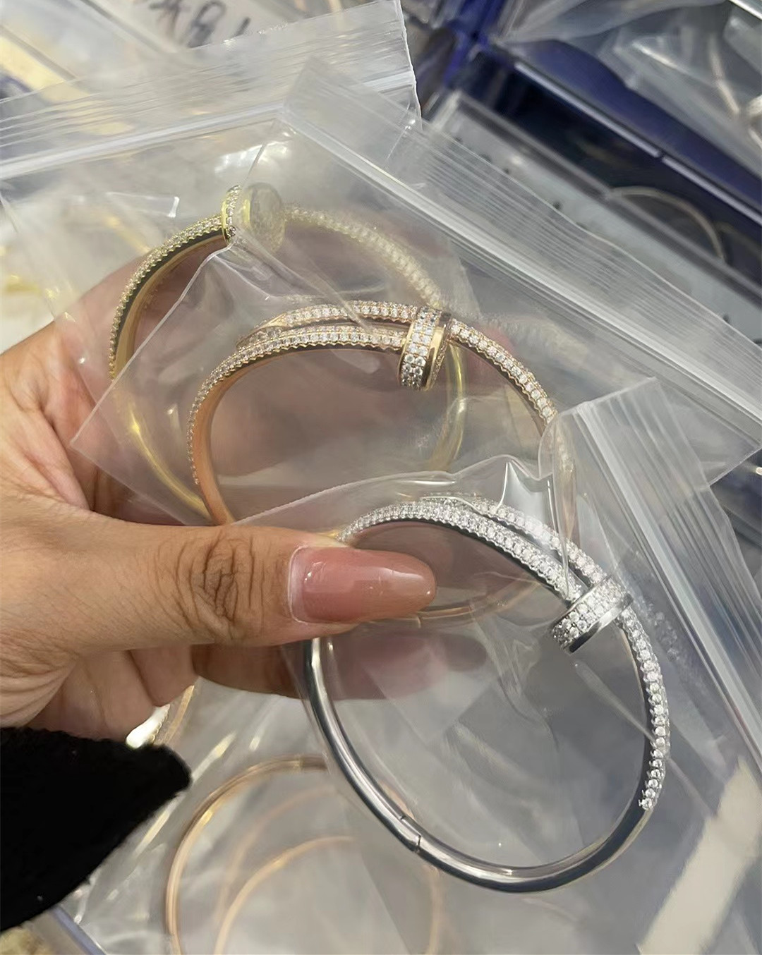 Replica CARTIER Bangle