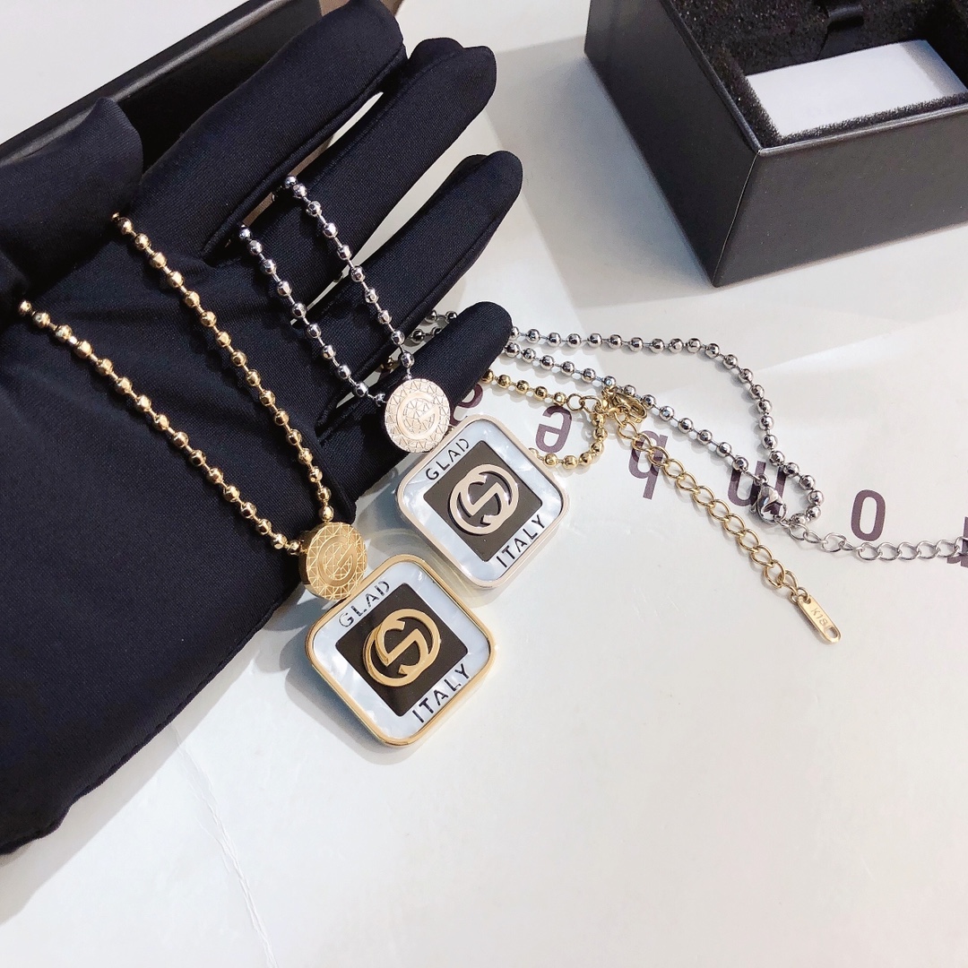 Replica GUCCI Necklace