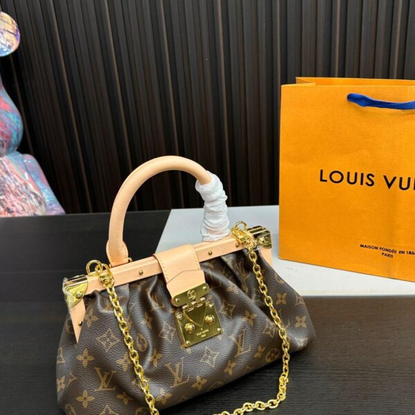 Replica Louis Vuitton Bag 16*28CM