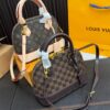 Replica Louis Vuitton Bag 17*24CM