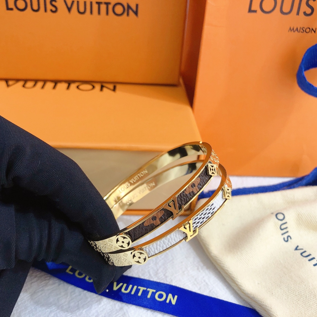 Replica LOUIS VUITTON Bangle