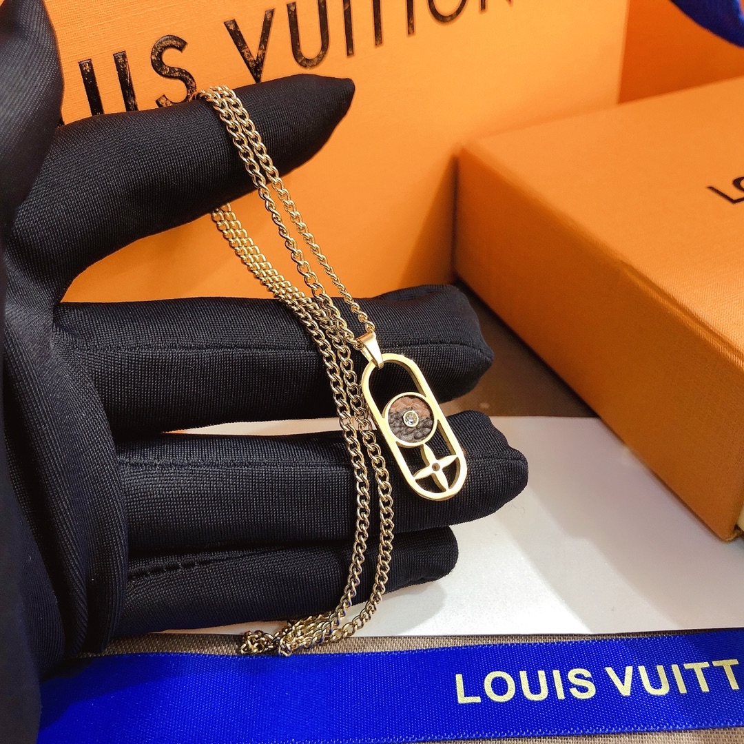 Replica LOUIS VUITTON Necklace