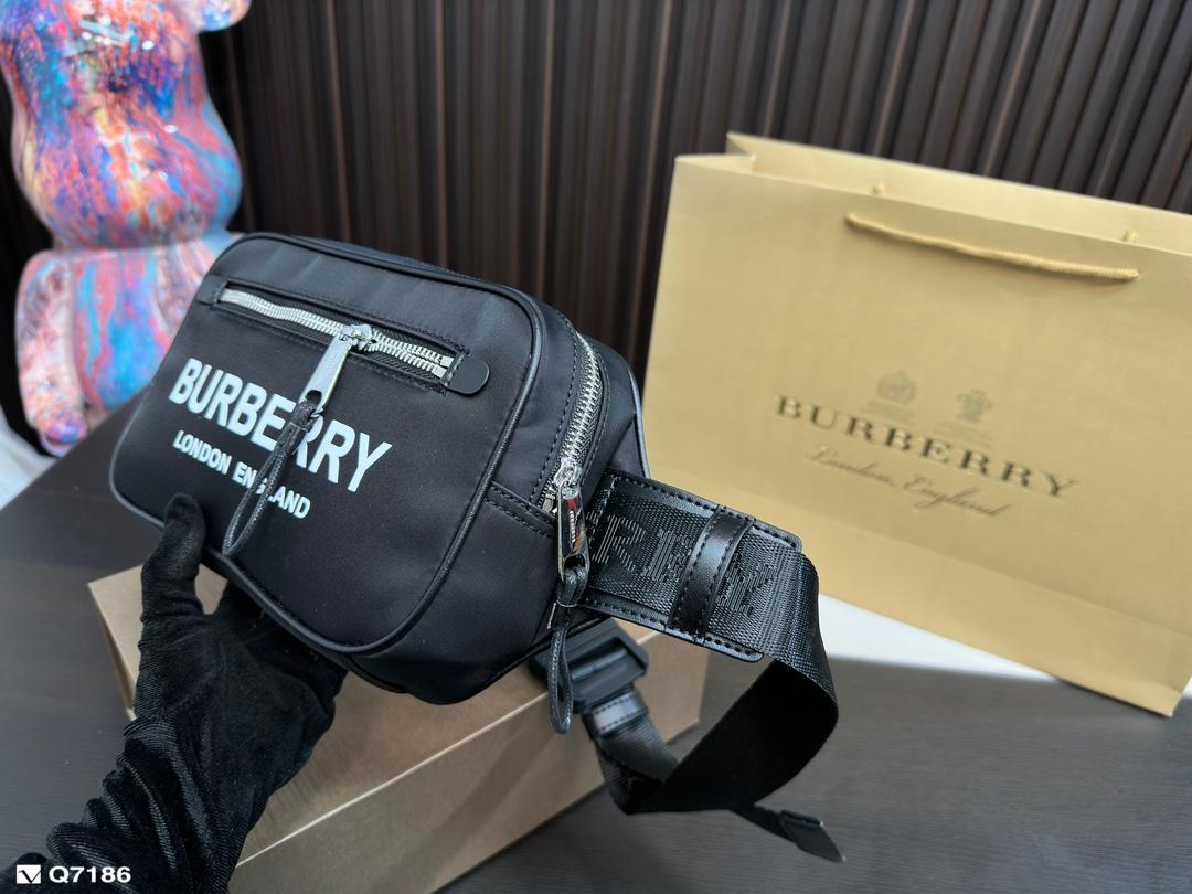 Replica Burberry Bag 23*13CM