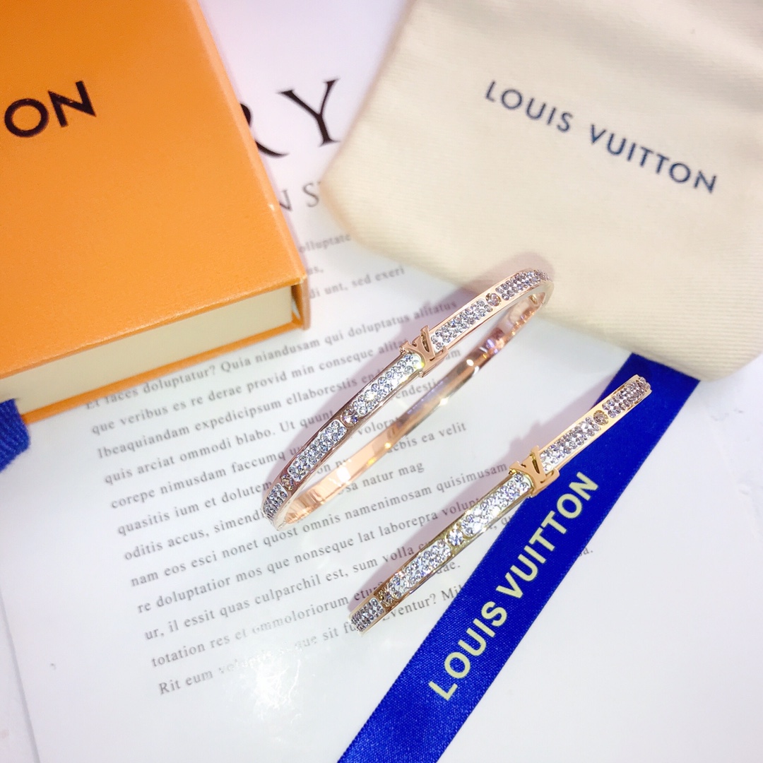 Replica LOUIS VUITTON Bangle