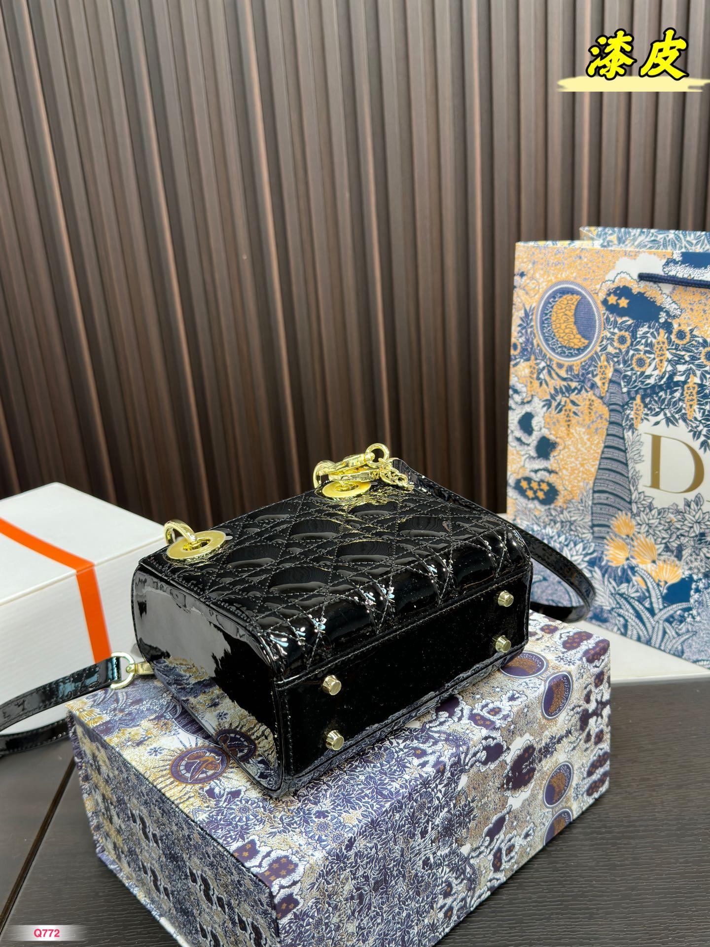 Replica Dior Bag 16*CM