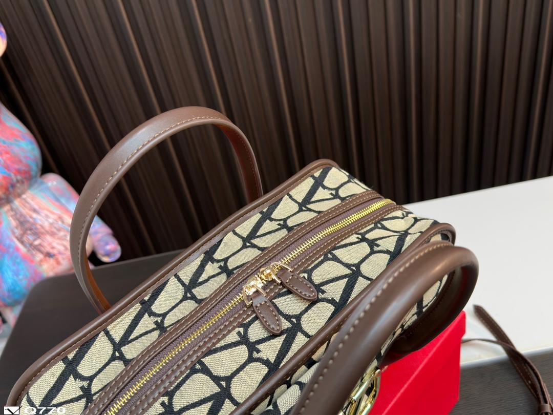Replica Valentino Bag 15*33CM