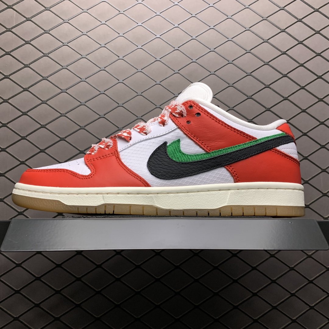 Replica Nike Dunk SB Shoe Frame Skate x Nike SB Dunk Low Habibi CT2550-600 36-47