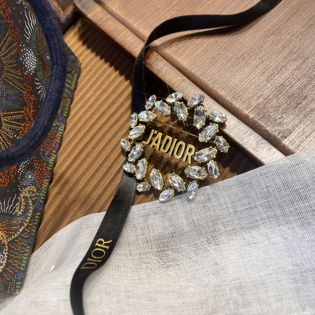 Replica DIOR Brooch