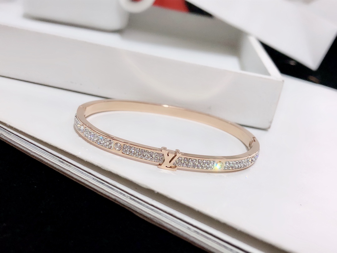 Replica LOUIS VUITTON Bangle