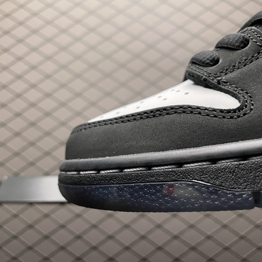 Replica Nike Dunk SB Shoe Jeff staple x NK SB Dunk low Pigeon 3.0 PANDA BV1310-013 Size 39-47.5