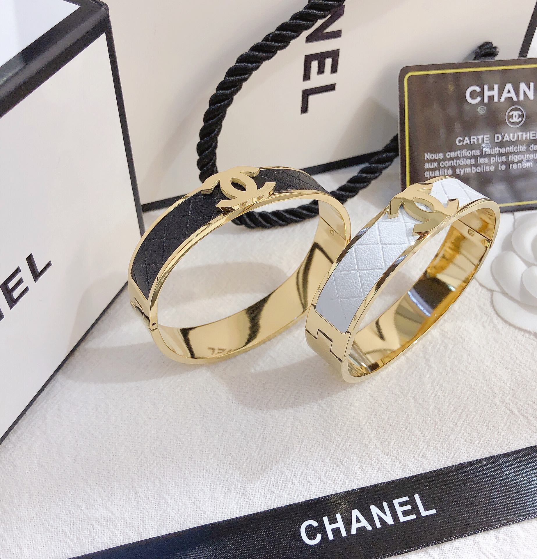 Replica CHANEL Bangle