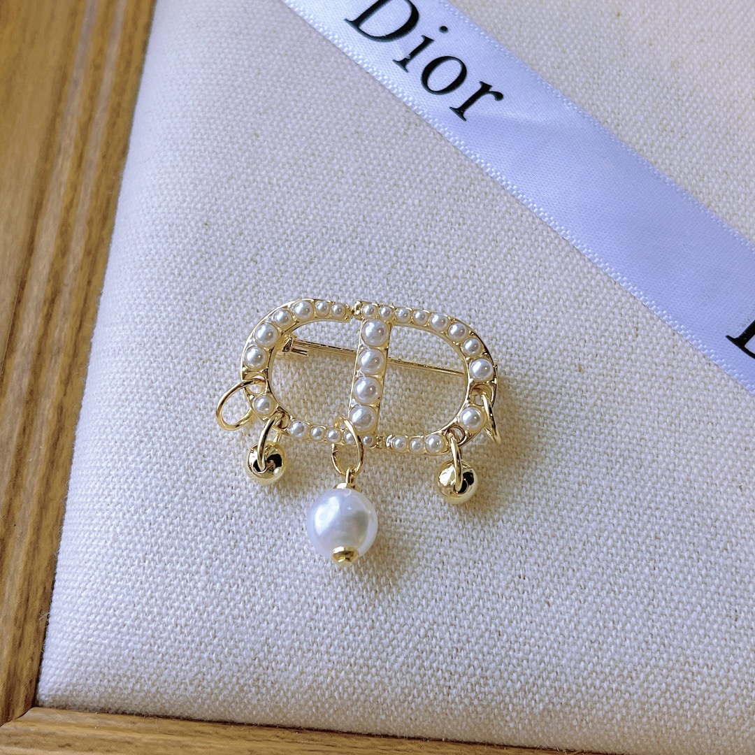 Replica DIOR Brooch