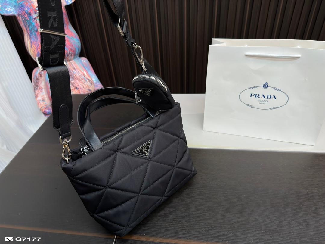 Replica Prada Bag 24*19CM