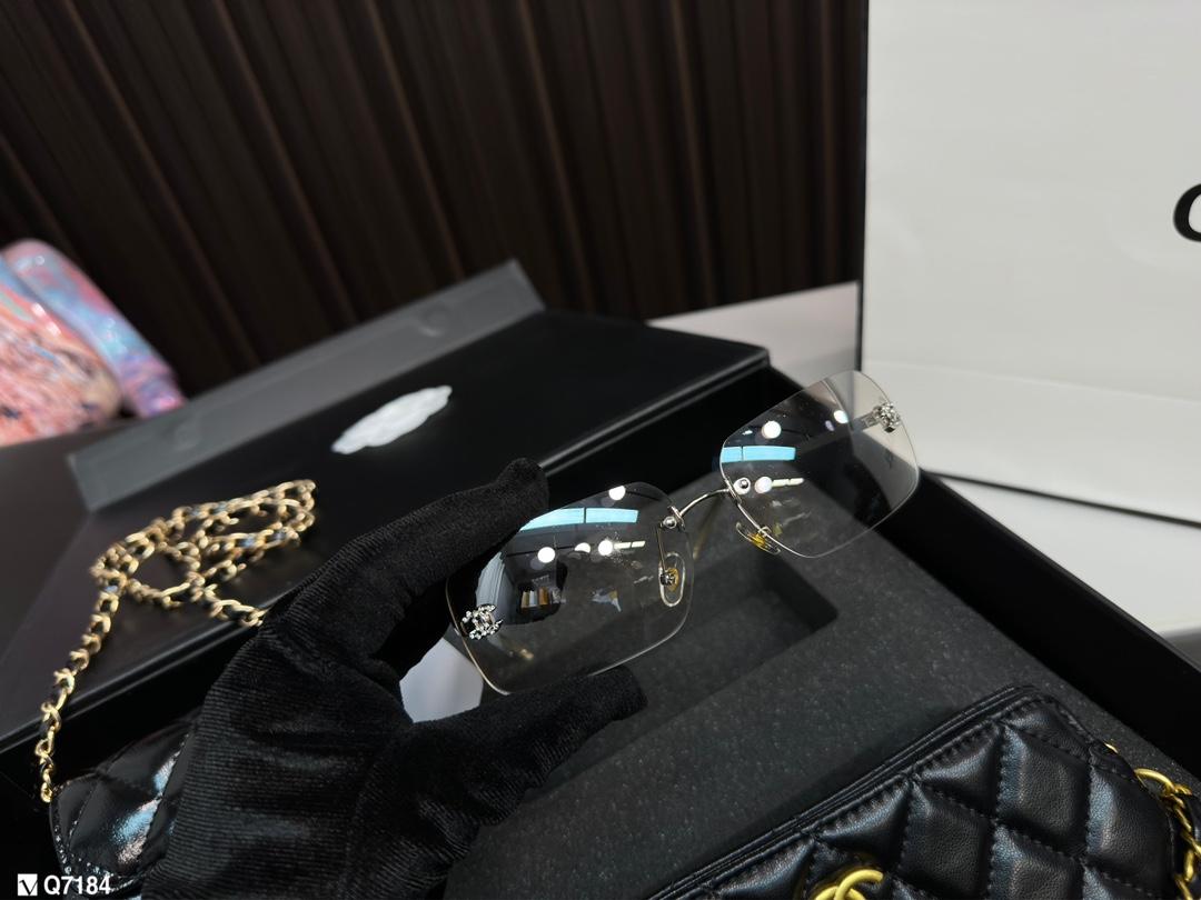 Replica Chanel Bag 19*13CM