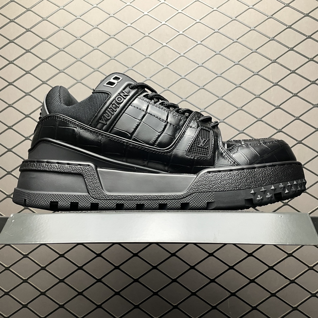 Replica Louis Vuitton Shoe Louis Vuitton LV Trainer size 35-46e