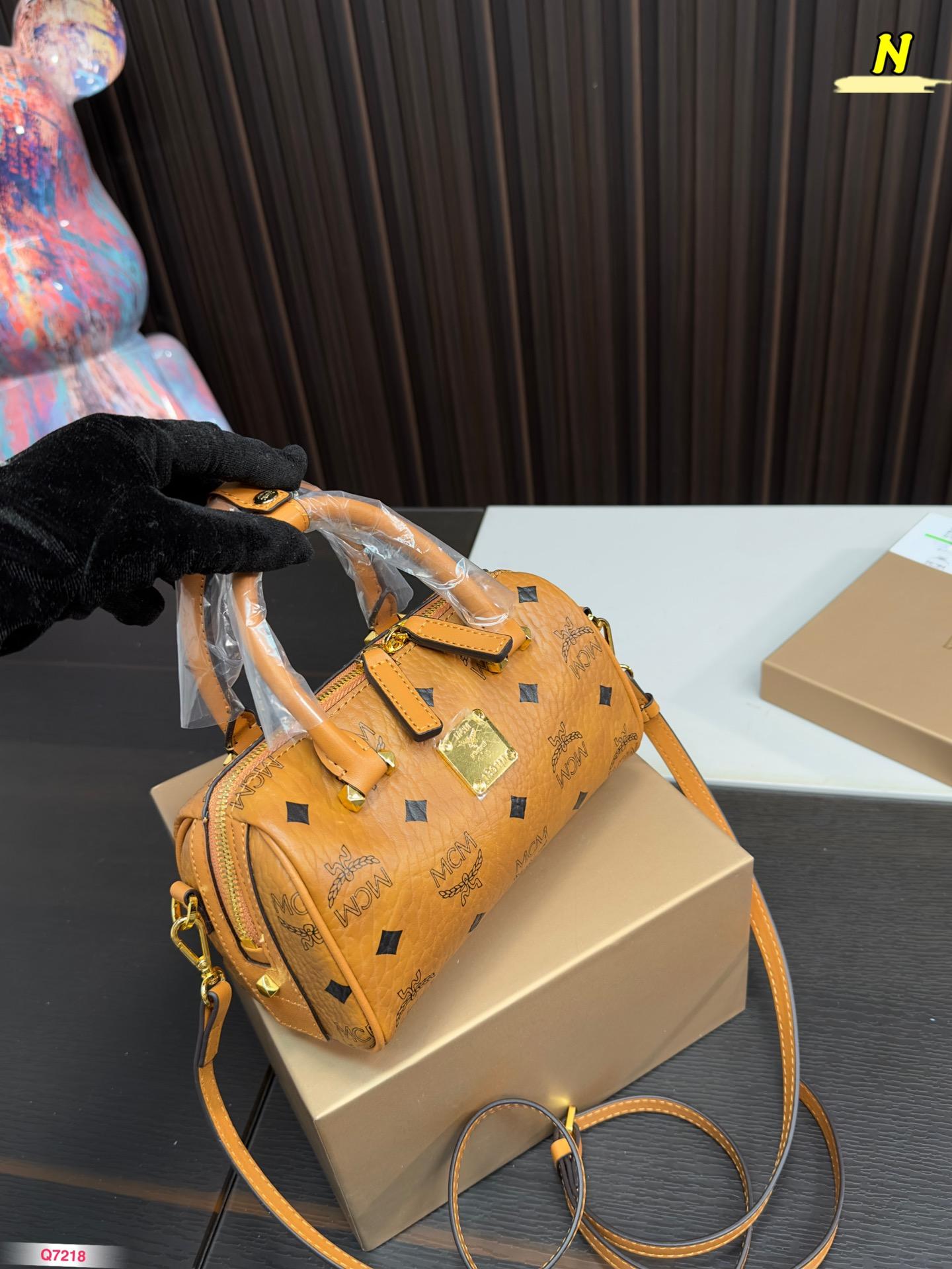 Replica MCM Bag 18*10CM