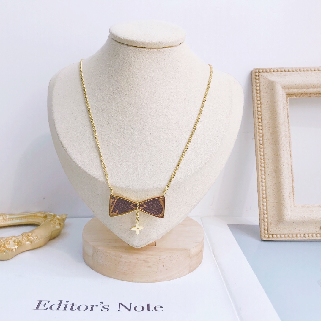 Replica LOUIS VUITTON Necklace