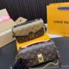 Replica Louis Vuitton Bag 20*13CM