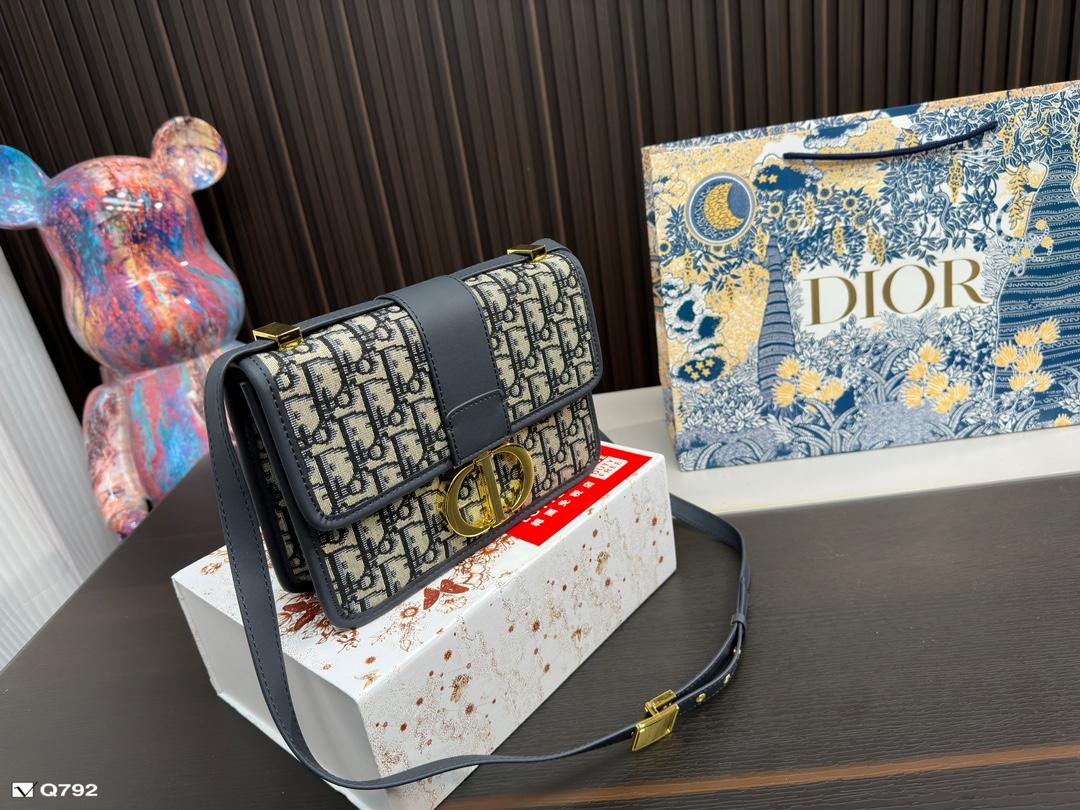 Replica Dior Bag 23*16CM
