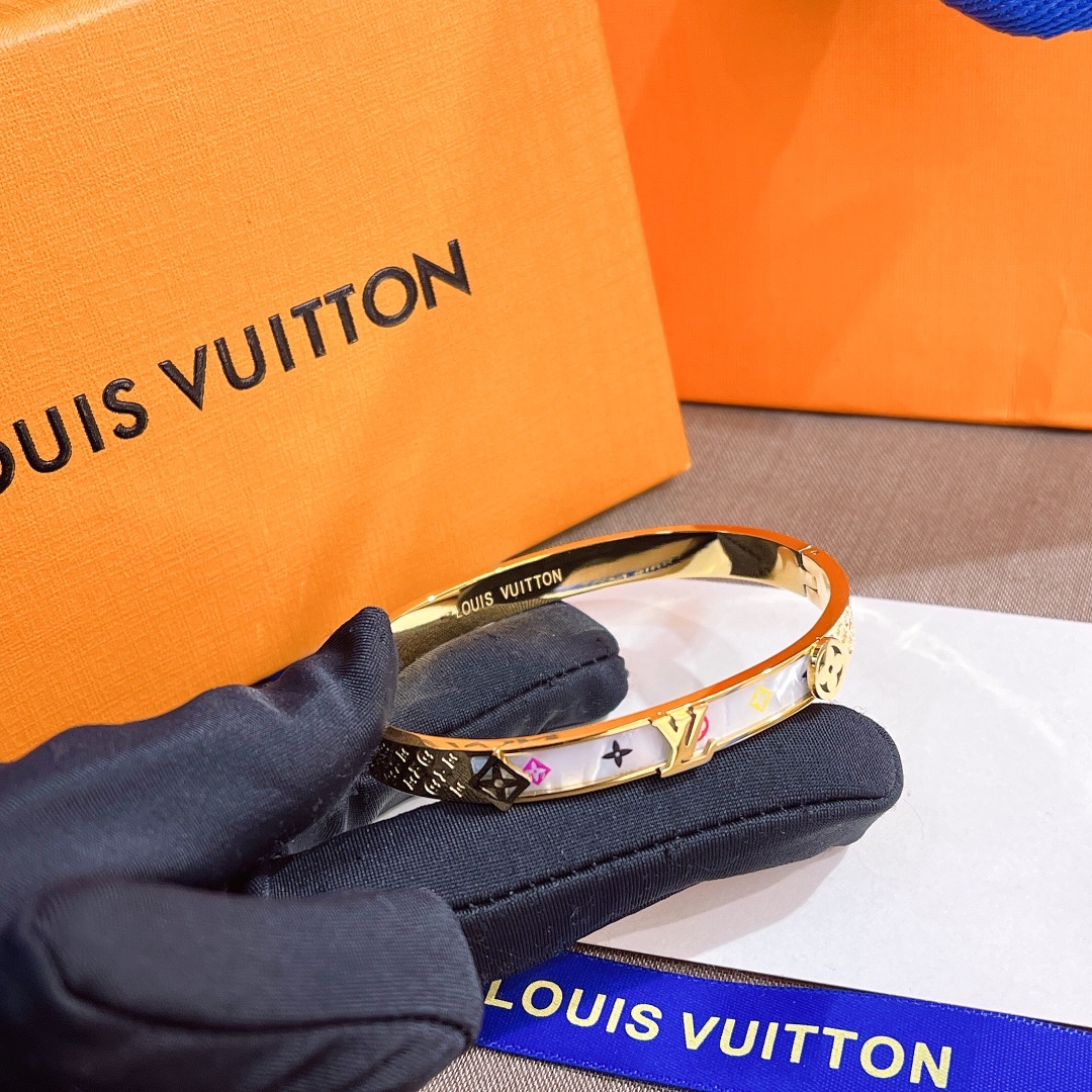 Replica LOUIS VUITTON Bangle