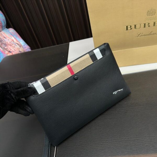 Replica Burberry Bag 17*27CM