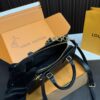 Replica Louis Vuitton Bag 14*26CM