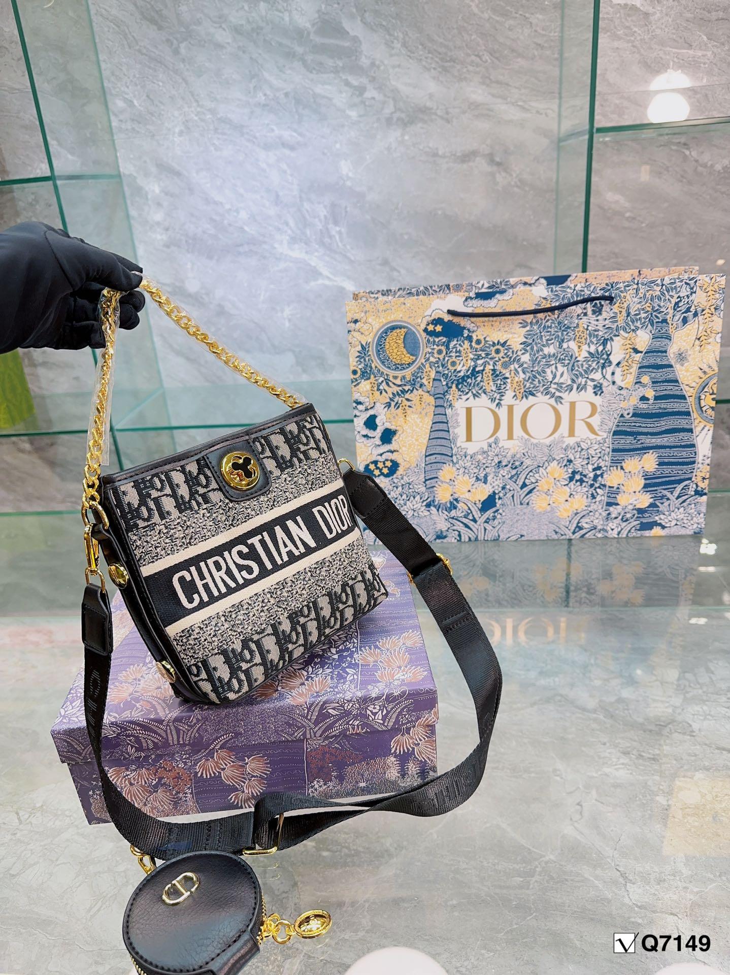 Replica Dior Bag 18*8*17CM