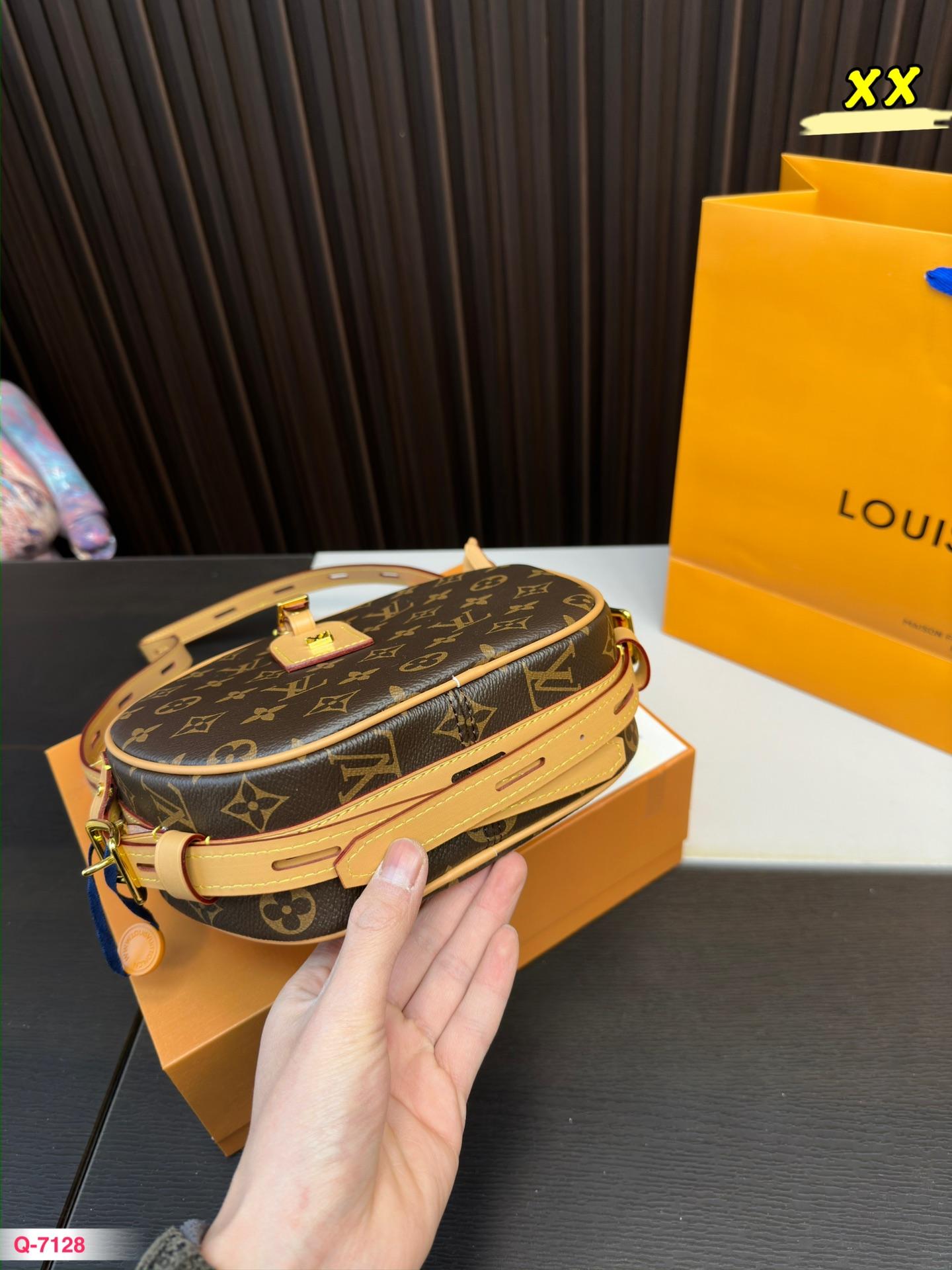 Replica Louis Vuitton Bag 20*22CM
