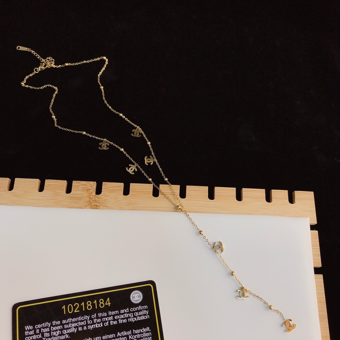 Replica CHANEL Necklace