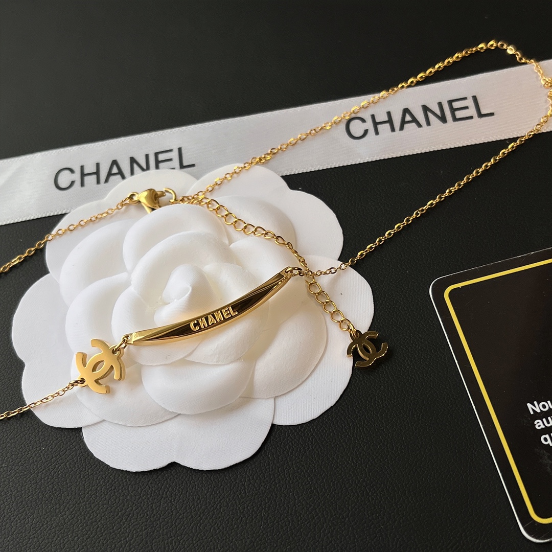 Replica CHANEL Necklace