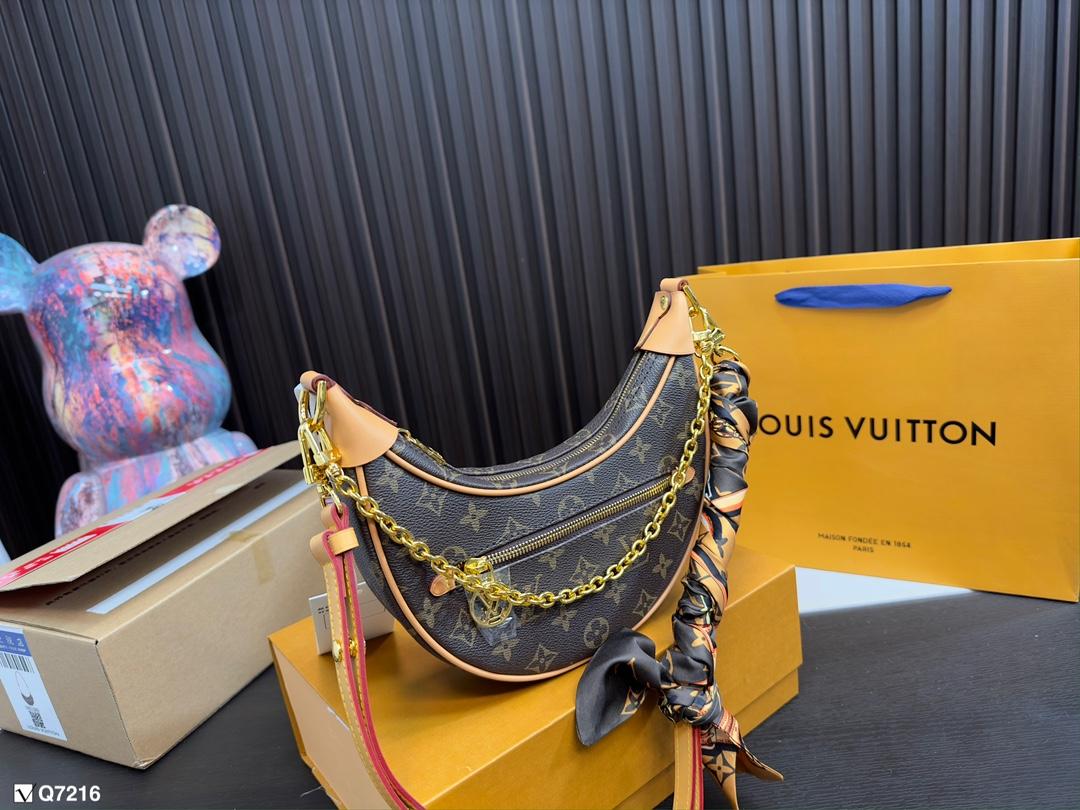 Replica Louis Vuitton Bag 22*11CM