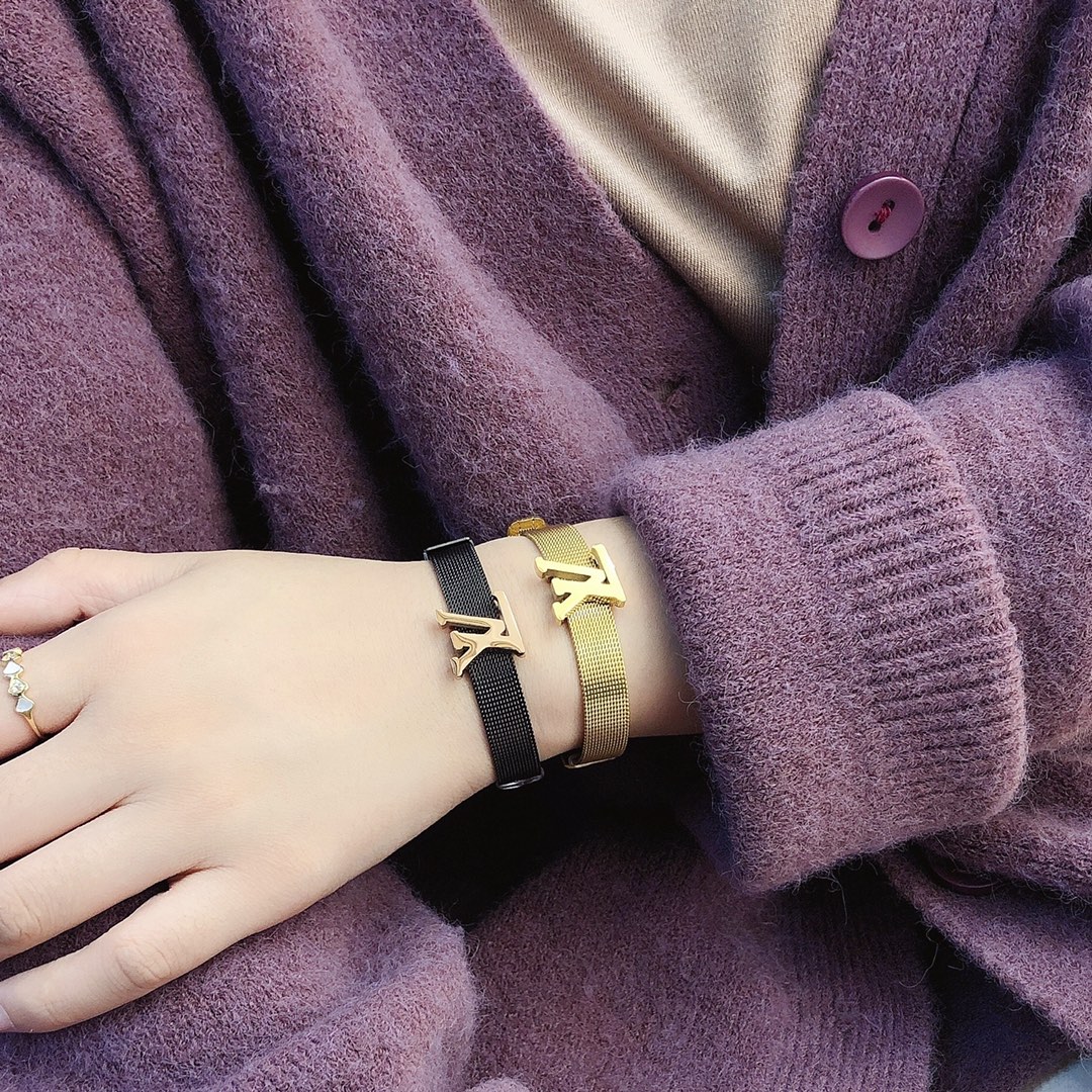 Replica LOUIS VUITTON Bangle