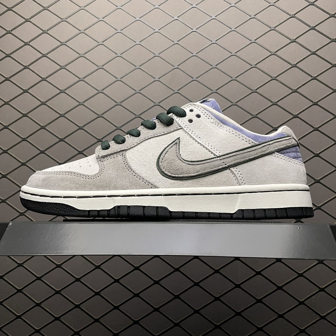 Replica Nike Dunk SB Shoe  Otomo Katsuhiro x Nike Dunk Low