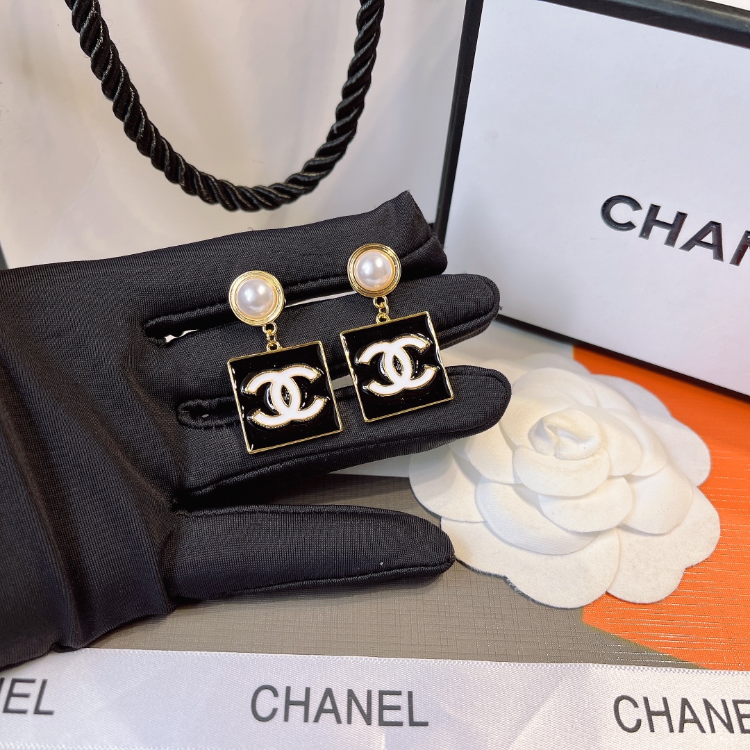 Replica CHANEL Earring