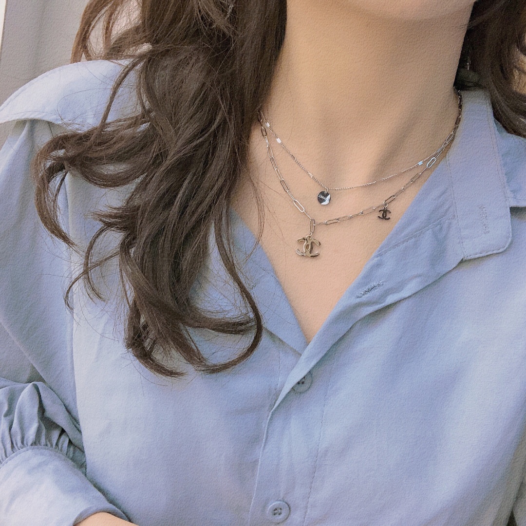 Replica CHANEL Necklace