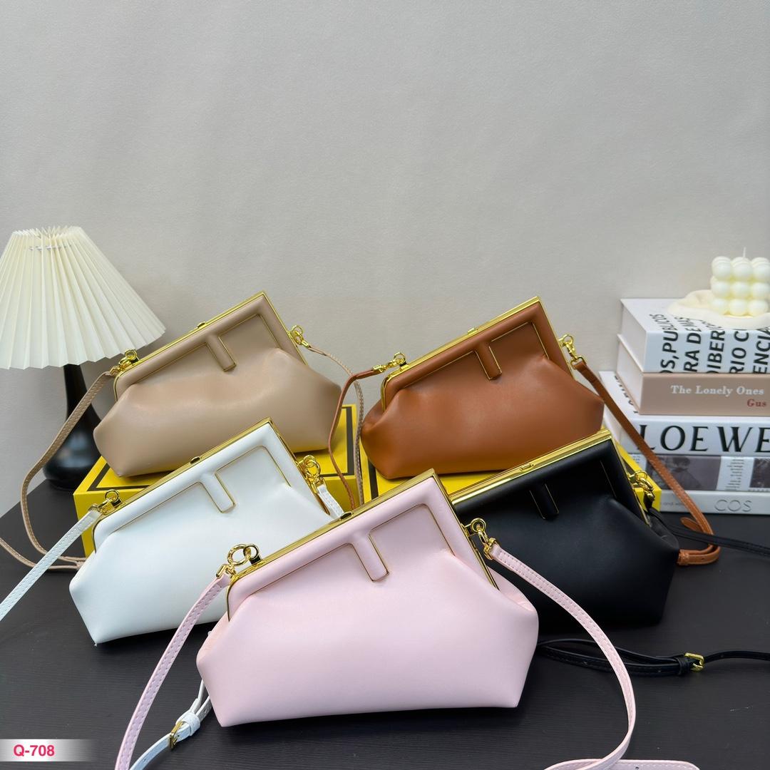 Replica Fendi Bag 23*18CM